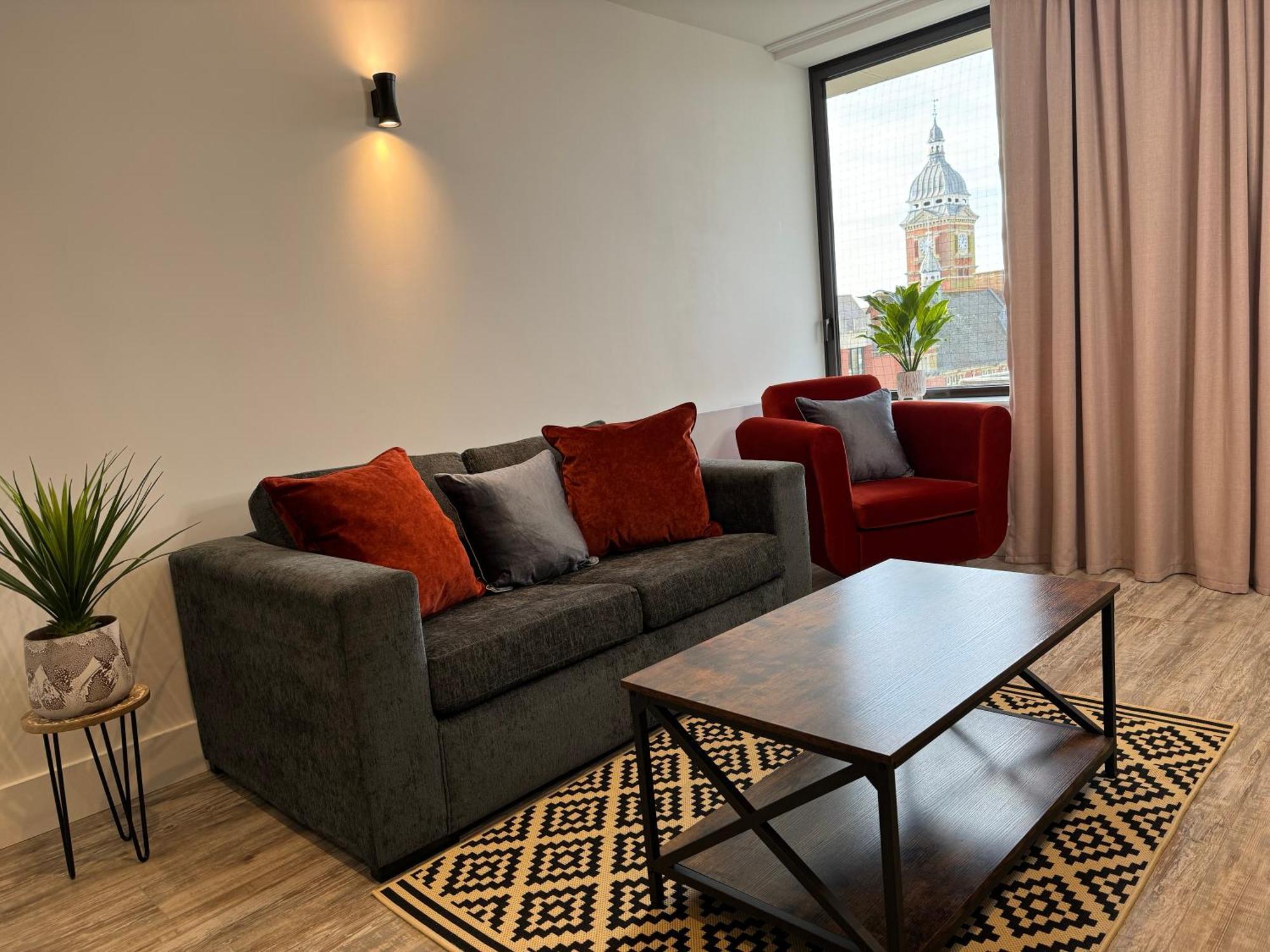 Elegant One Bedroom Apartment 스윈던 외부 사진